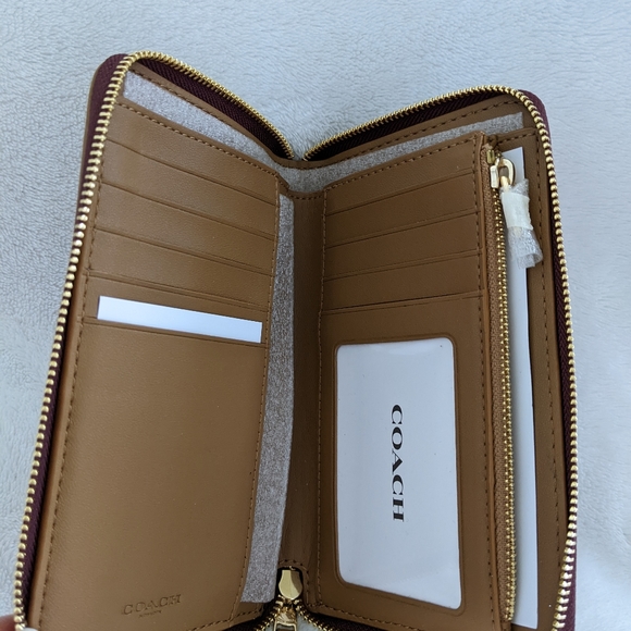 NWT COACH Signature Print Color-block Medium Zip-around Wallet - Picture 8 of 8